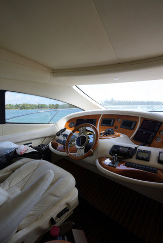 Azimut 70'